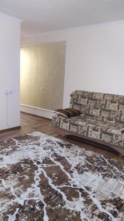 Квартира На Айманова Тимирязева Almaty Eksteriør bilde